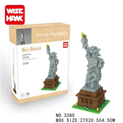 Hot selling plastic diamond brick statue of liberty model toy children plastic building block